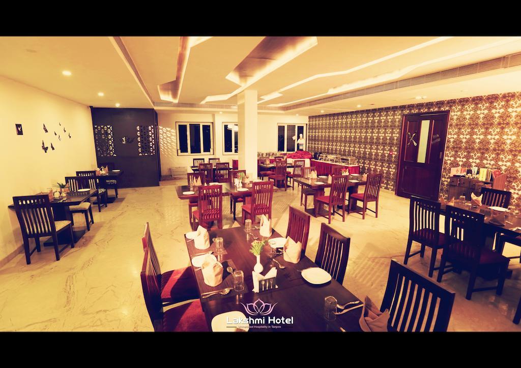 Lakshmi Hotel Thanjavur Ngoại thất bức ảnh